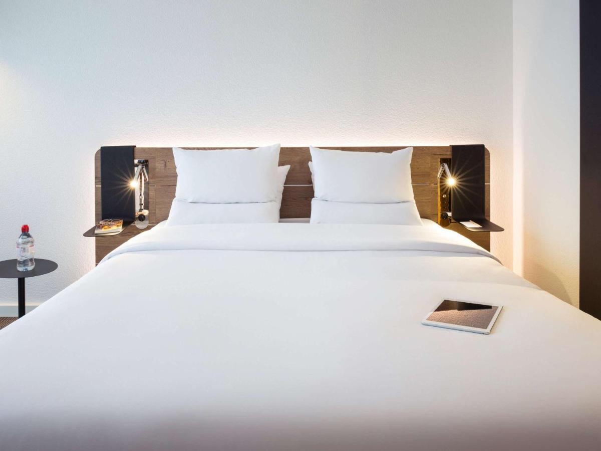 Novotel Lausanne Bussigny Crissier Eksteriør bilde