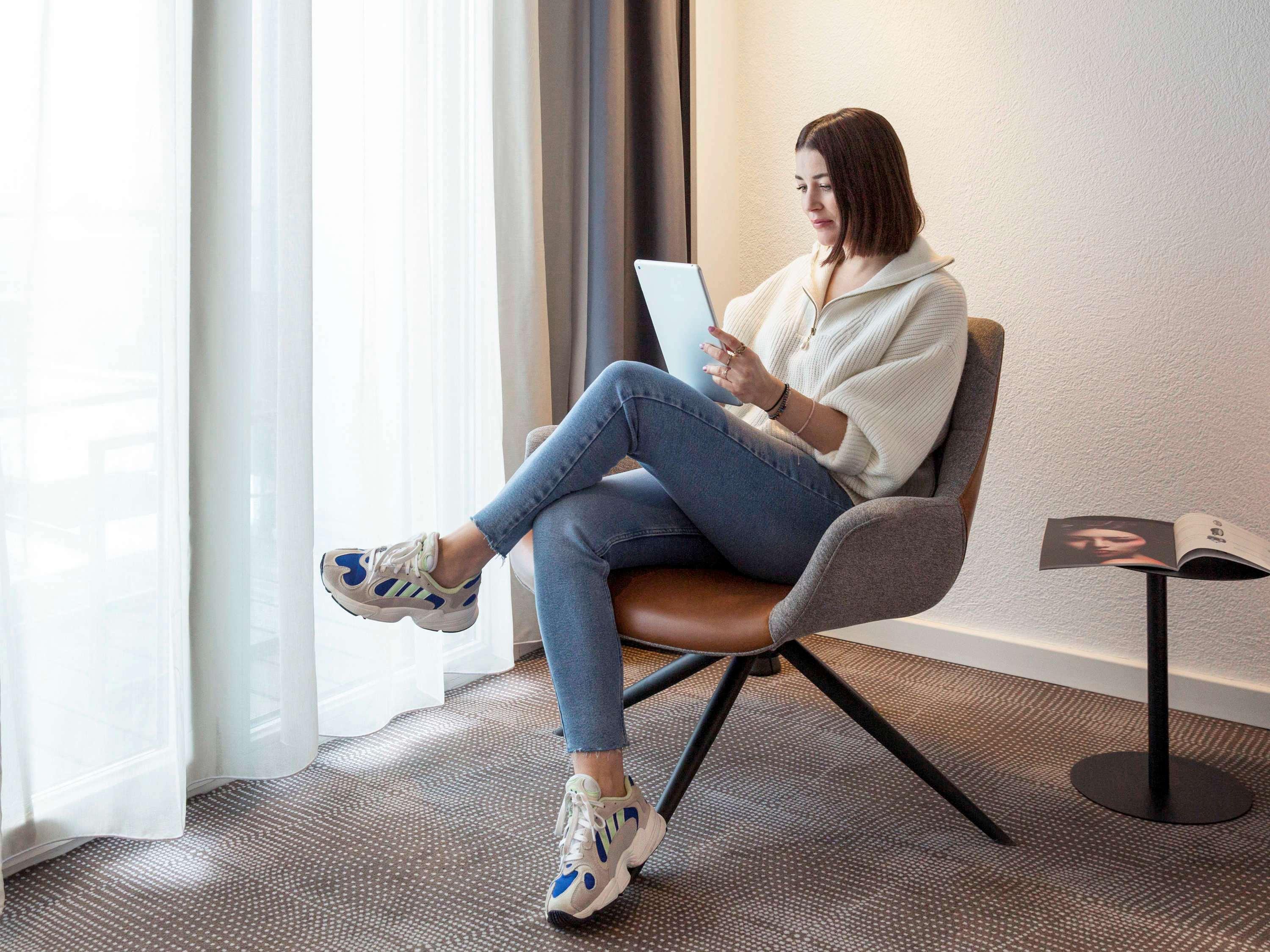 Novotel Lausanne Bussigny Crissier Eksteriør bilde