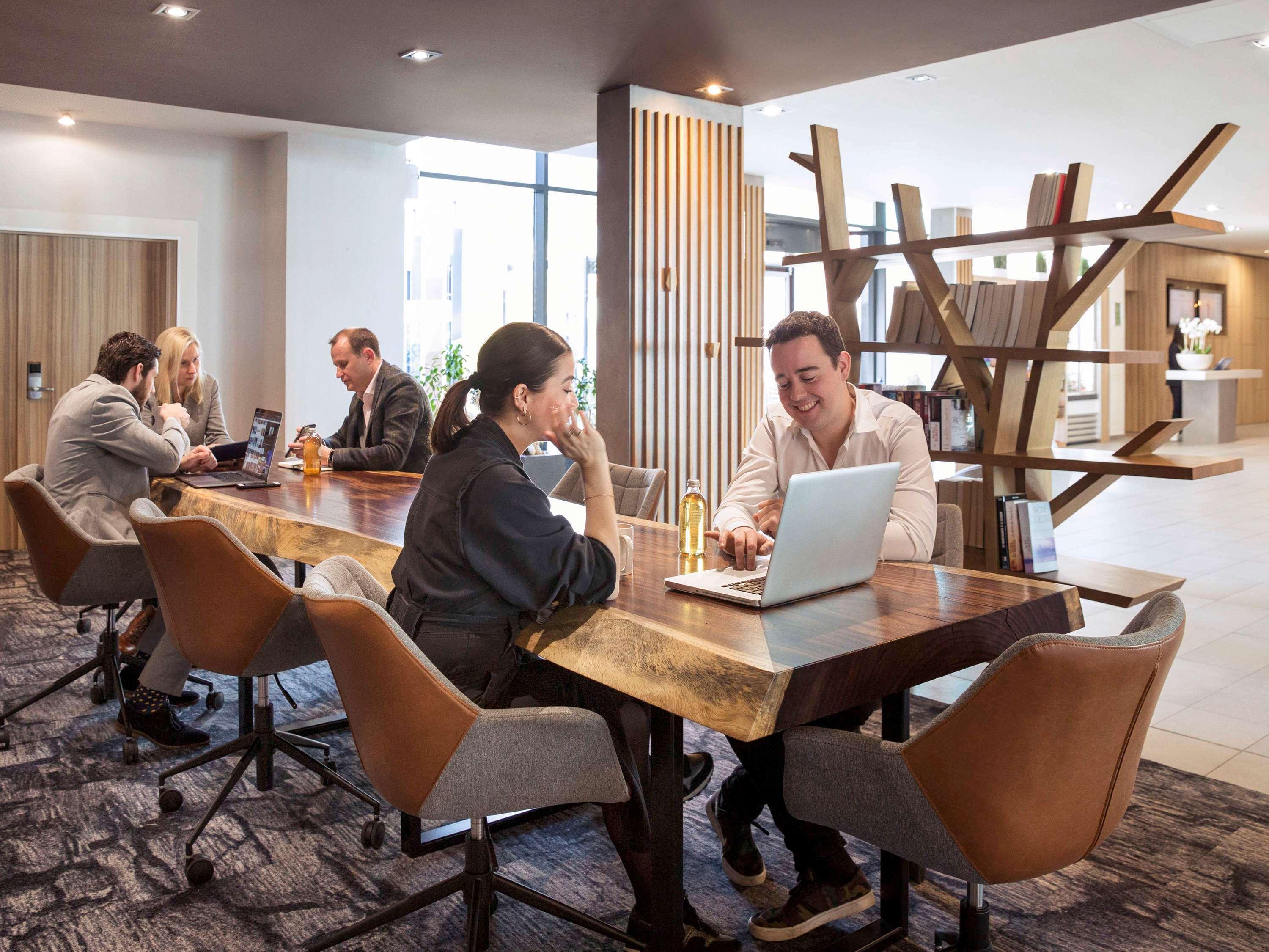 Novotel Lausanne Bussigny Crissier Eksteriør bilde