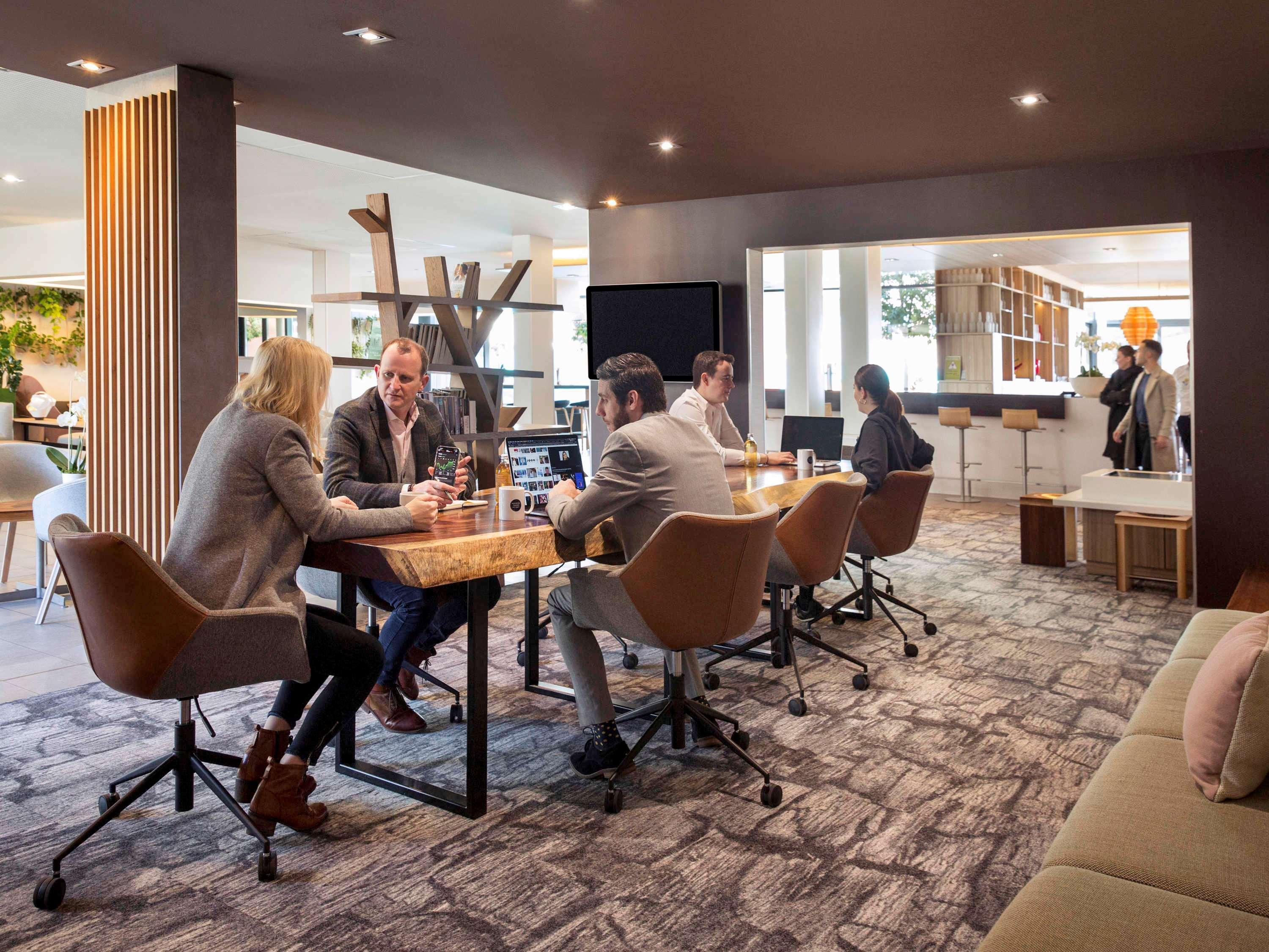 Novotel Lausanne Bussigny Crissier Eksteriør bilde