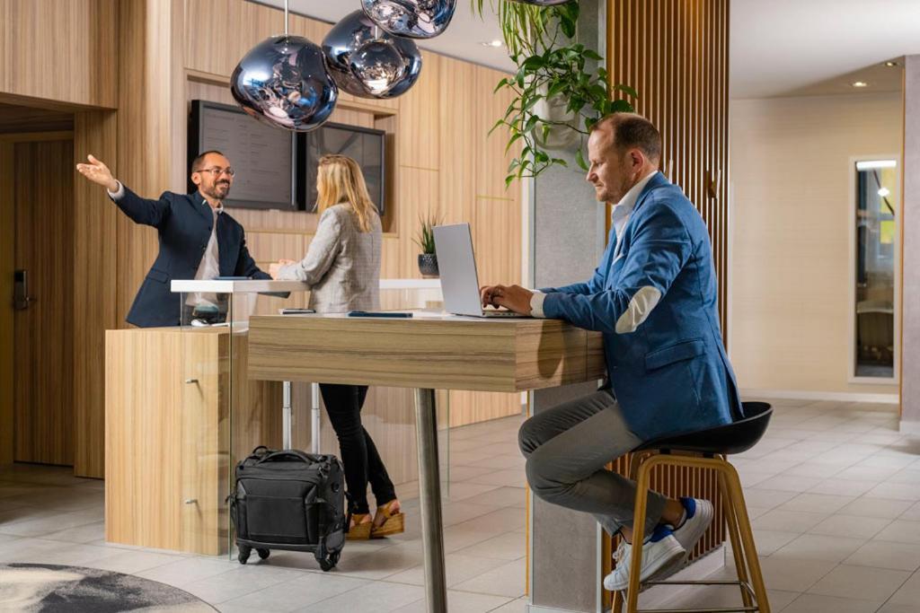 Novotel Lausanne Bussigny Crissier Eksteriør bilde